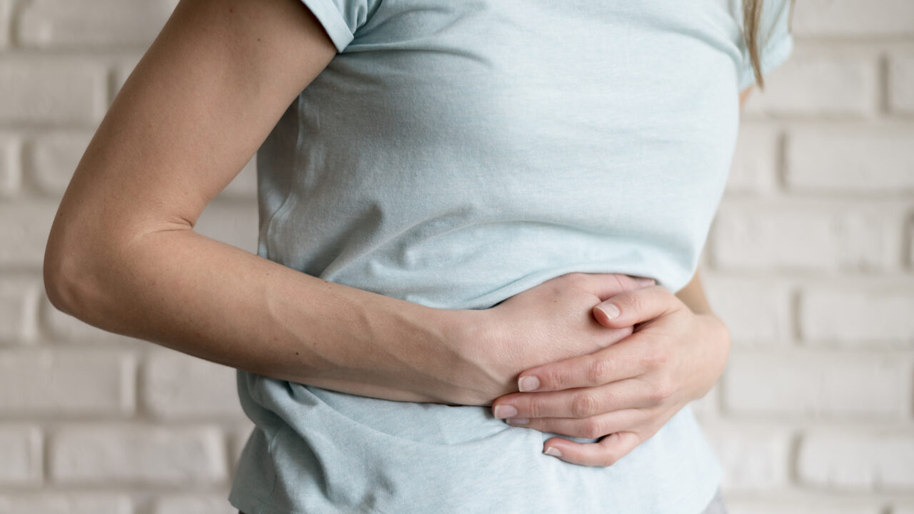 woman-having-cramps-indoors-1-1280x720.jpg